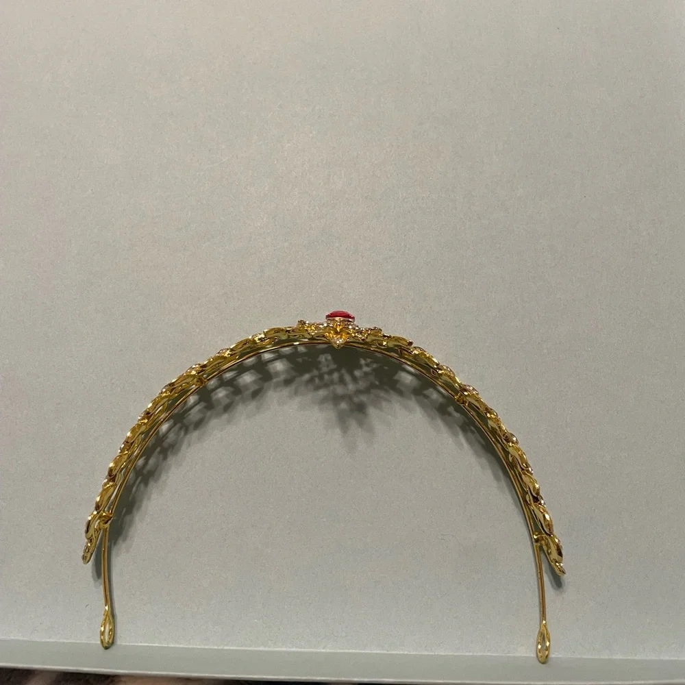 Tiara - Picture 3 of 3